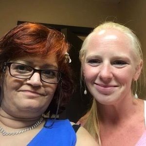 Meet your Posher, Stacy